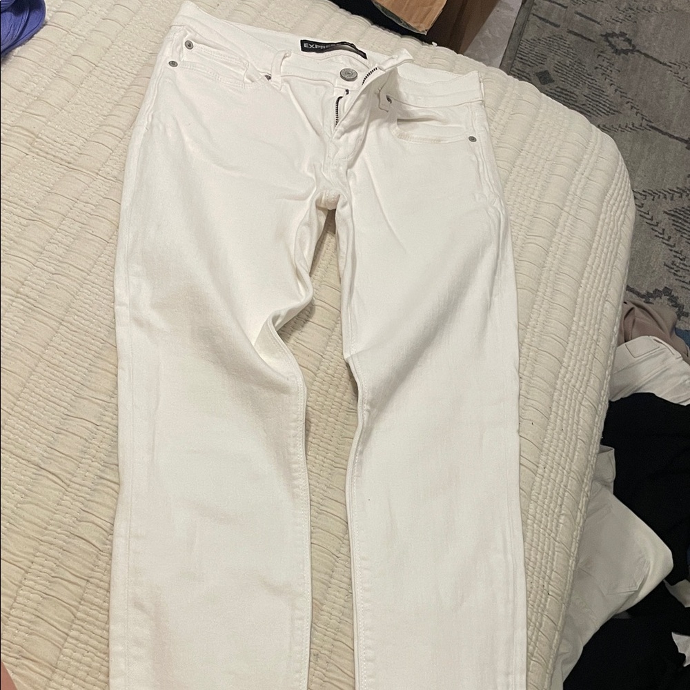Express Classic White Jeans